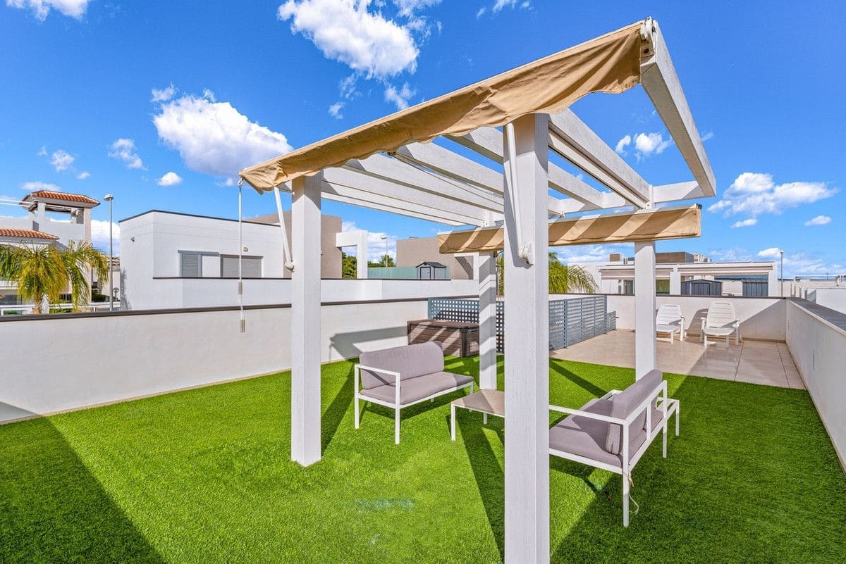 3 slaapkamer Villa te koop in Rojales met zwembad - € 399.000 (Ref: 10013752)