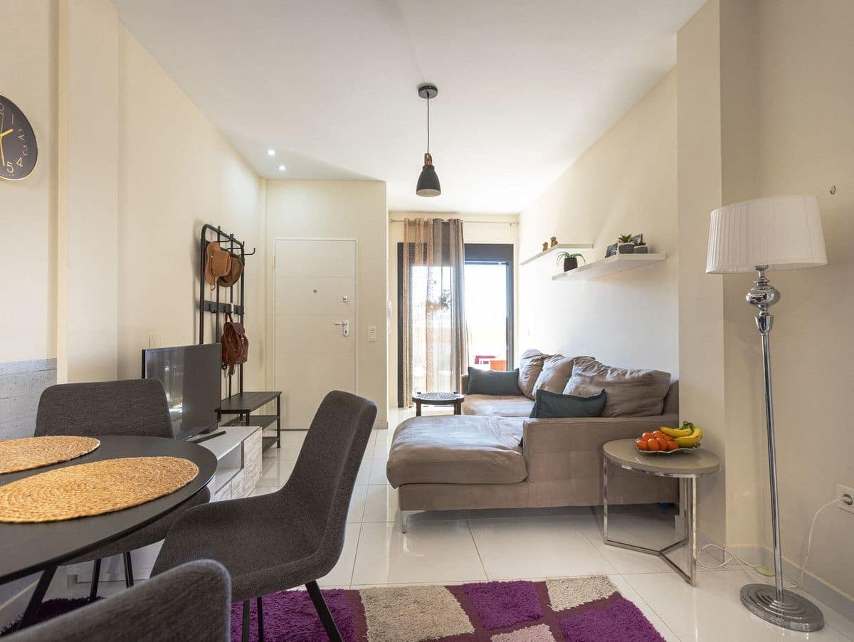Apartamento de 2 habitaciones en Orihuela Costa en venta con piscina - 265.000 € (Ref: 10013753)
