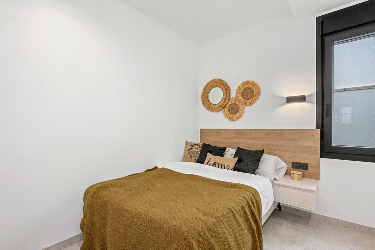 3 chambre Villa/Maison à vendre à Filipinas - 475 000 € (Ref: 10013755)