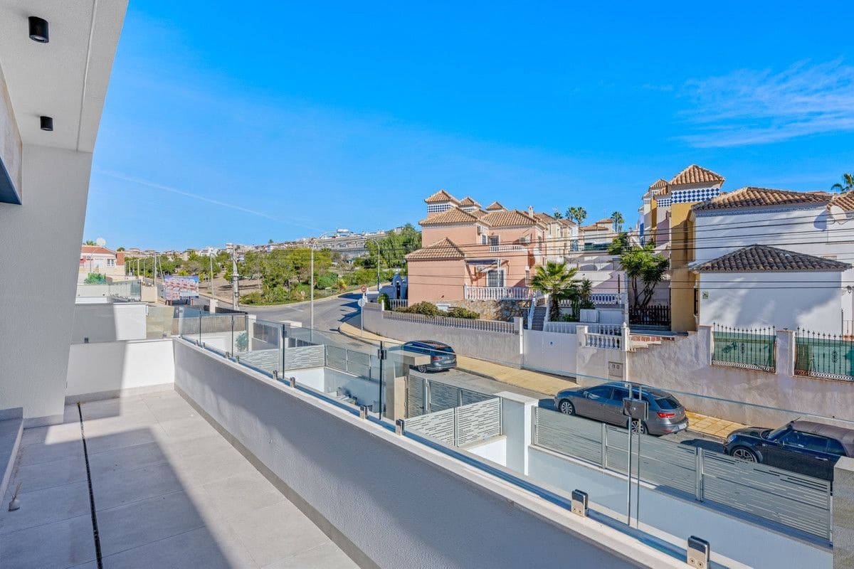 3 chambre Villa/Maison à vendre à Filipinas - 475 000 € (Ref: 10013755)