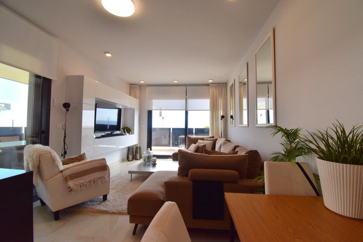 Apartamento de 3 habitaciones en Orihuela Costa en venta con piscina - 475.000 € (Ref: 10013758)