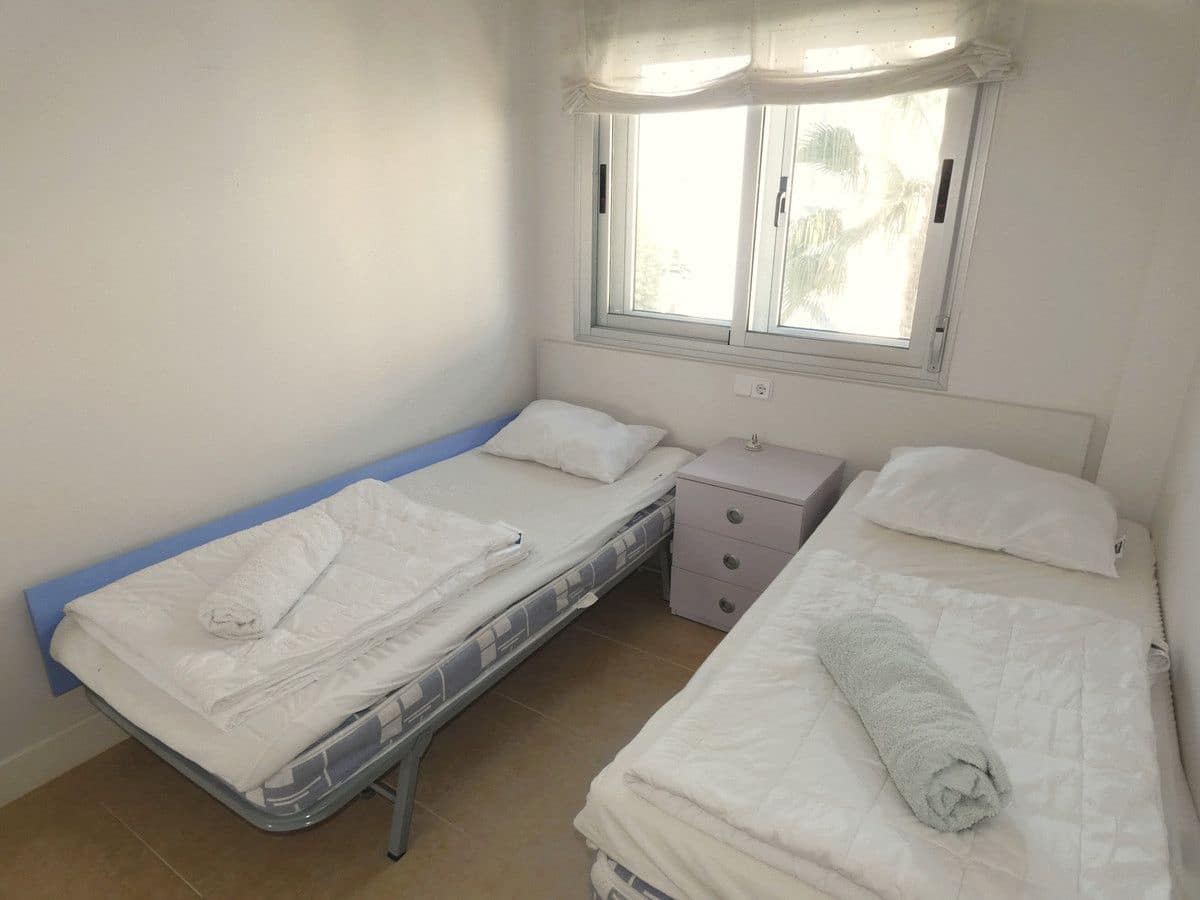 4 chambre Appartement à vendre à Cabo Roig - 299 000 € (Ref: 10013759)