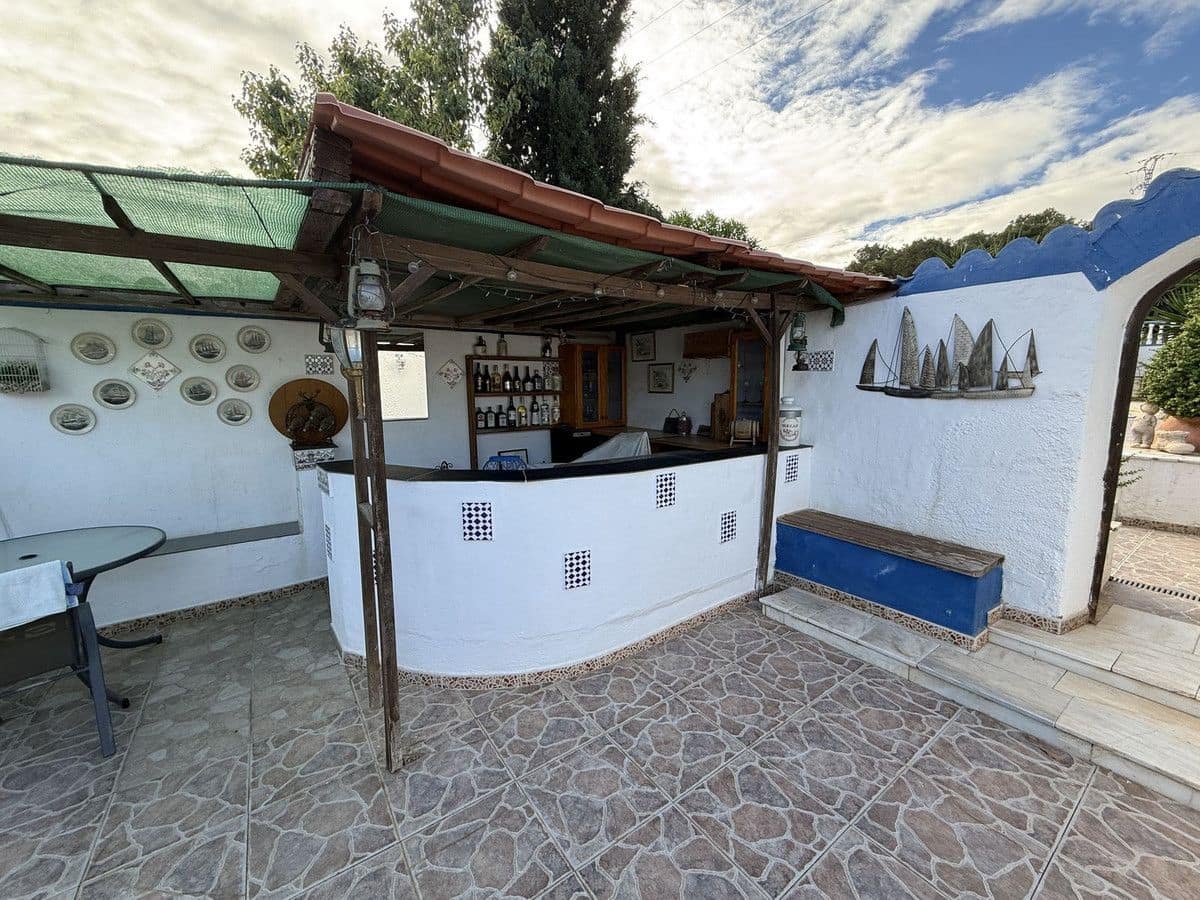 4 bedroom Finca/Country House for sale in Pilar de la Horadada with pool - € 335,000 (Ref: 10013761)