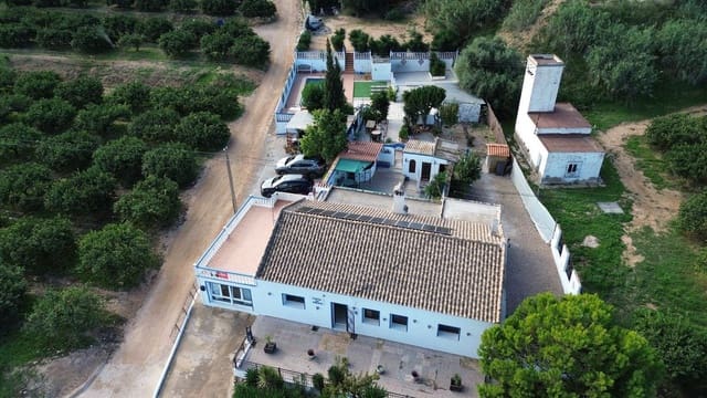 4 soverom Finca/Herregård til salgs i Pilar de la Horadada med svømmebasseng - € 335 000 (Ref: 10013761)