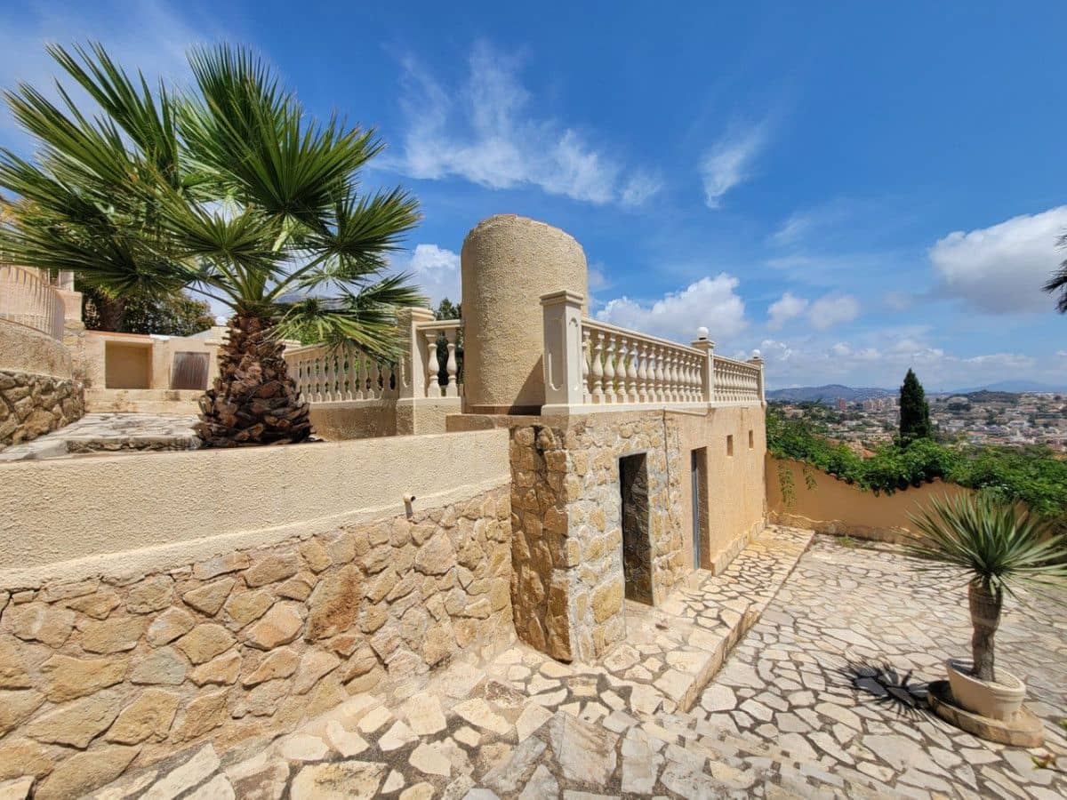 4 soverom Villa til salgs i Calpe / Calp - € 695 000 (Ref: 10013771)