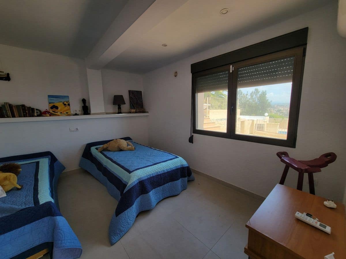 4 soverom Villa til salgs i Calpe / Calp - € 695 000 (Ref: 10013771)