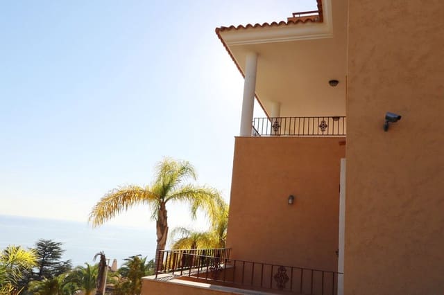 5 slaapkamer Villa te koop in Altea - € 1.800.000 (Ref: 10013785)