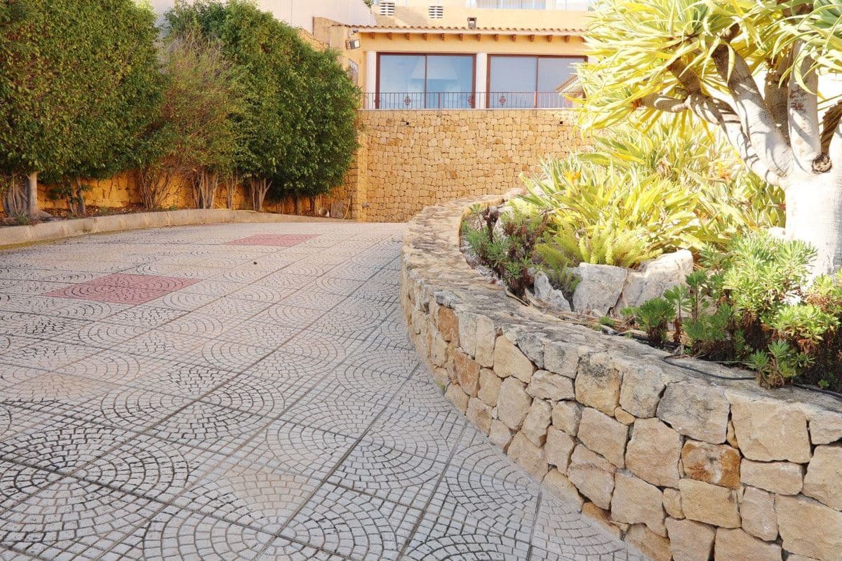 5 slaapkamer Villa te koop in Altea - € 1.800.000 (Ref: 10013785)
