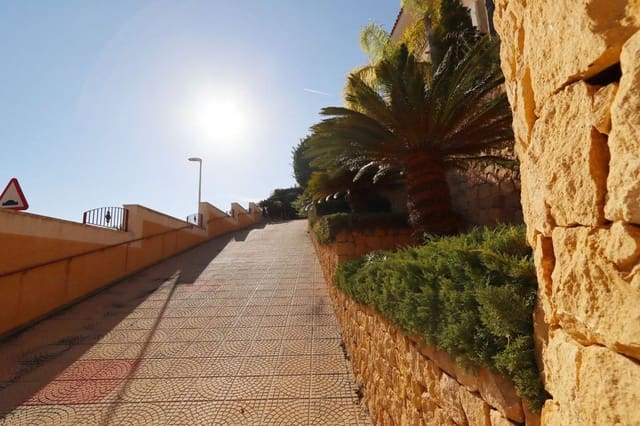 5 slaapkamer Villa te koop in Altea - € 1.800.000 (Ref: 10013785)