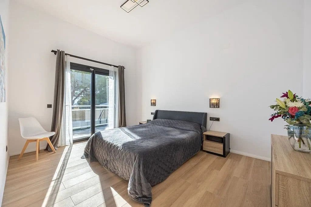 Chalet de 4 habitaciones en Altea en venta - 949.000 € (Ref: 10013786)