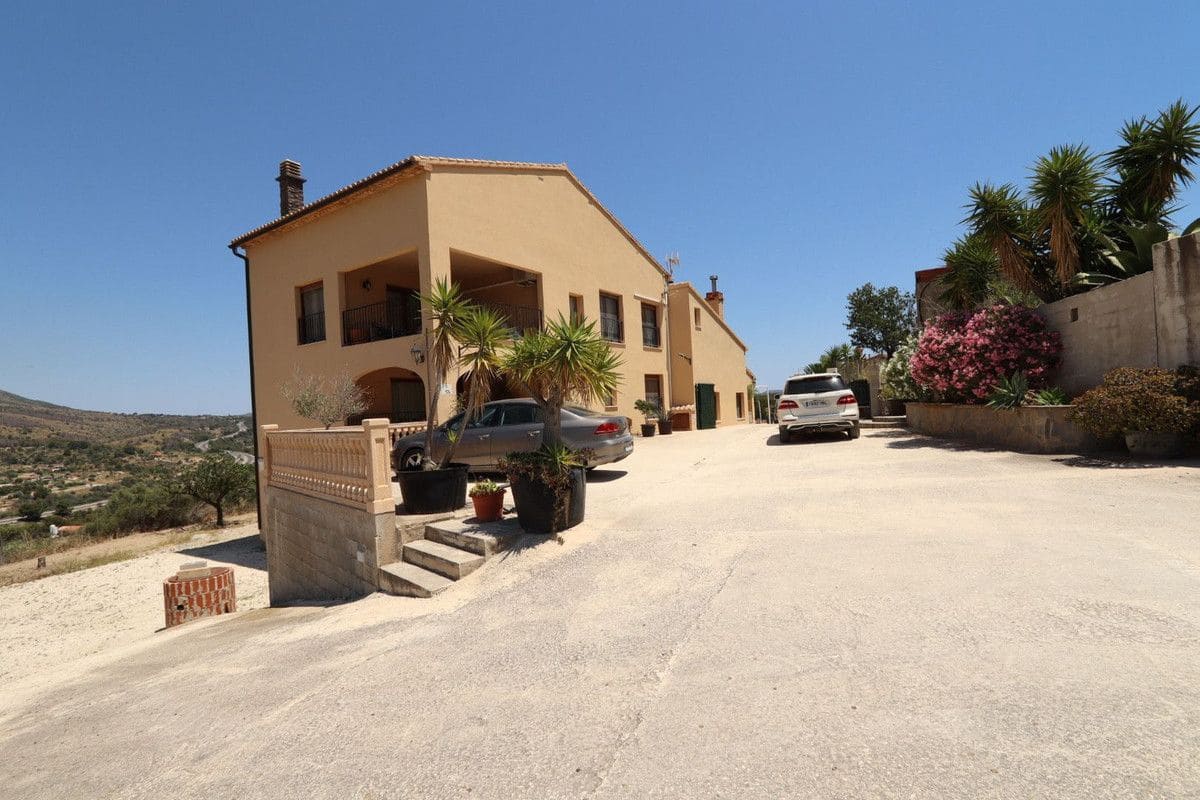 9 chambre Finca/Maison de Campagne à vendre à Benissa - 680 000 € (Ref: 10013787)