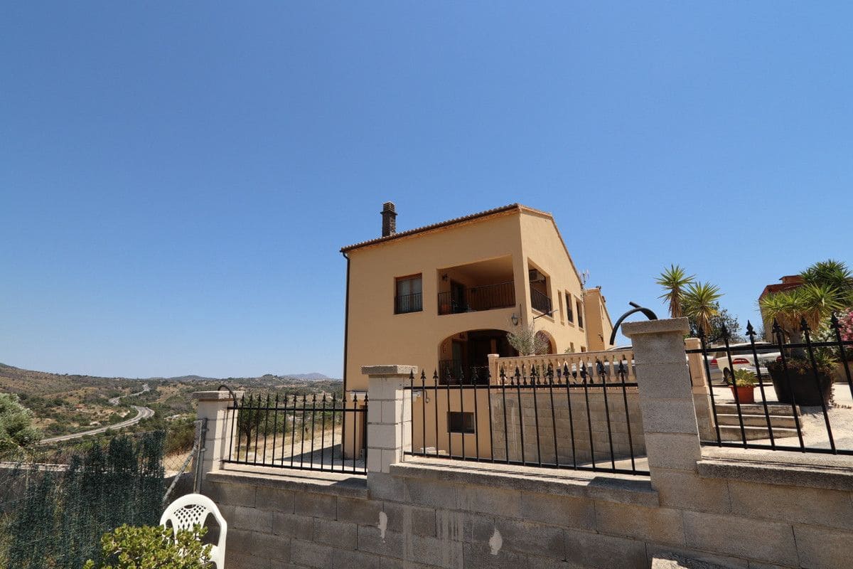 9 chambre Finca/Maison de Campagne à vendre à Benissa - 680 000 € (Ref: 10013787)