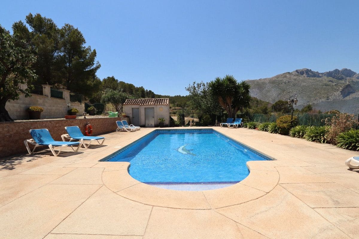 9 chambre Finca/Maison de Campagne à vendre à Benissa - 680 000 € (Ref: 10013787)