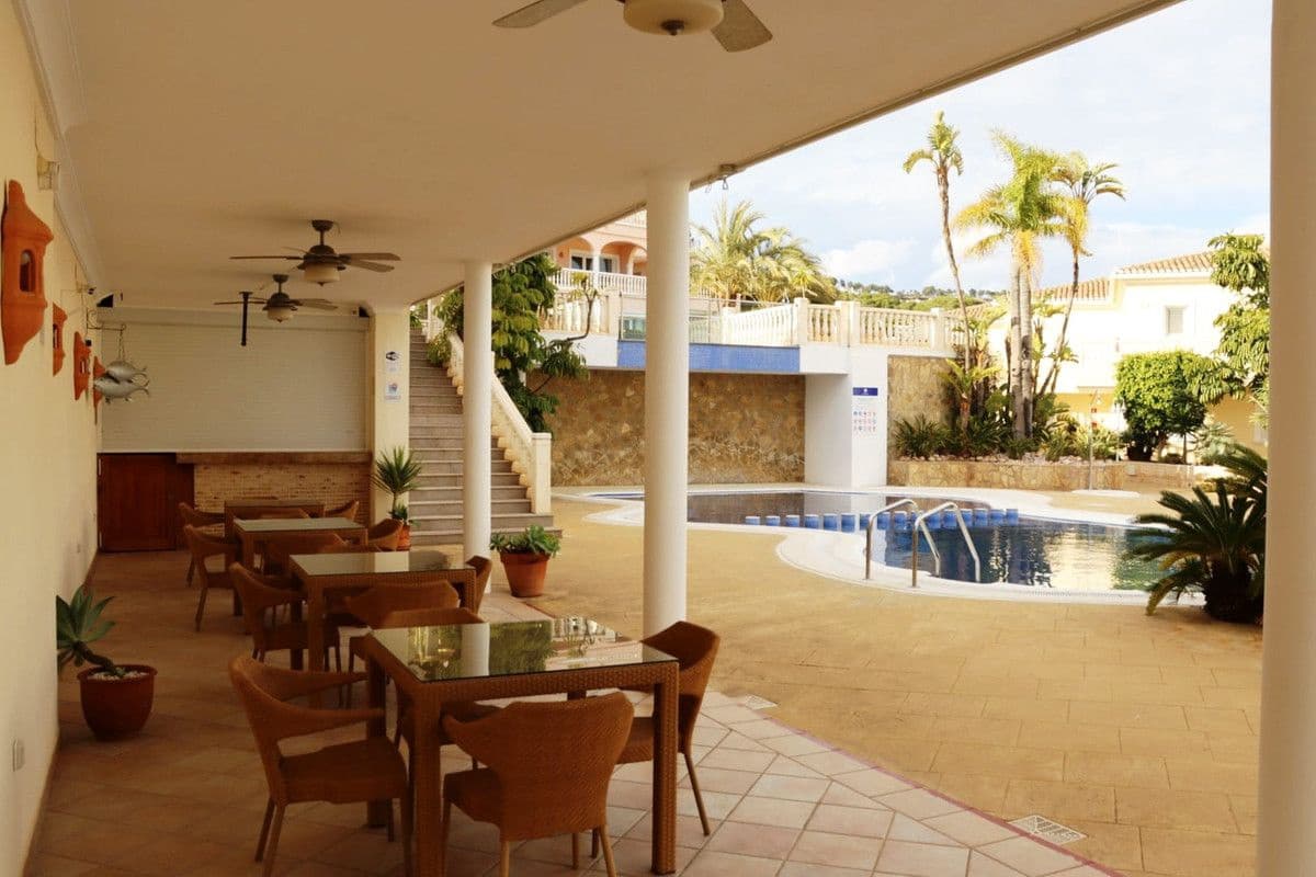 2 soveværelse Lejlighed til salg i Benissa - € 329.000 (Ref: 10013789)
