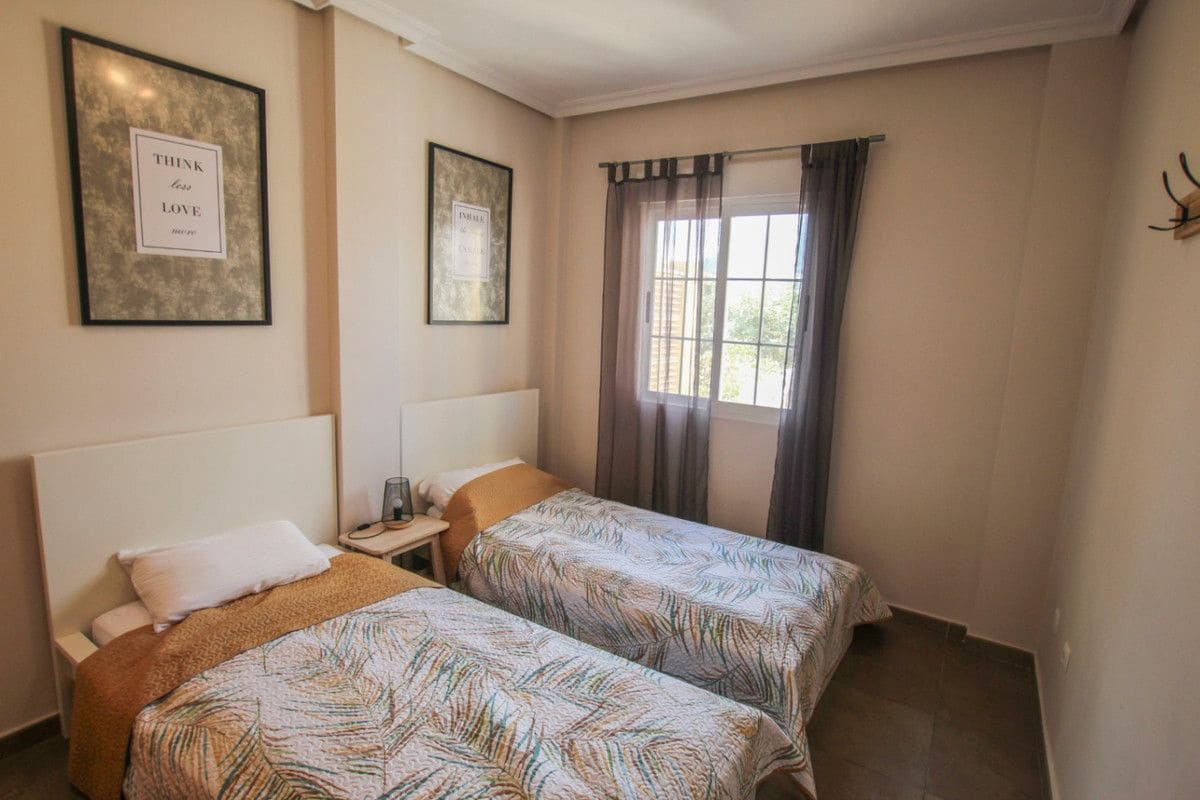 Chalet de 4 habitaciones en Calpe / Calp en venta - 499.000 € (Ref: 10013791)
