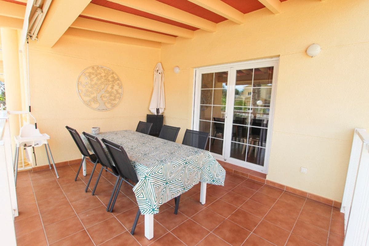 Chalet de 4 habitaciones en Calpe / Calp en venta - 499.000 € (Ref: 10013791)