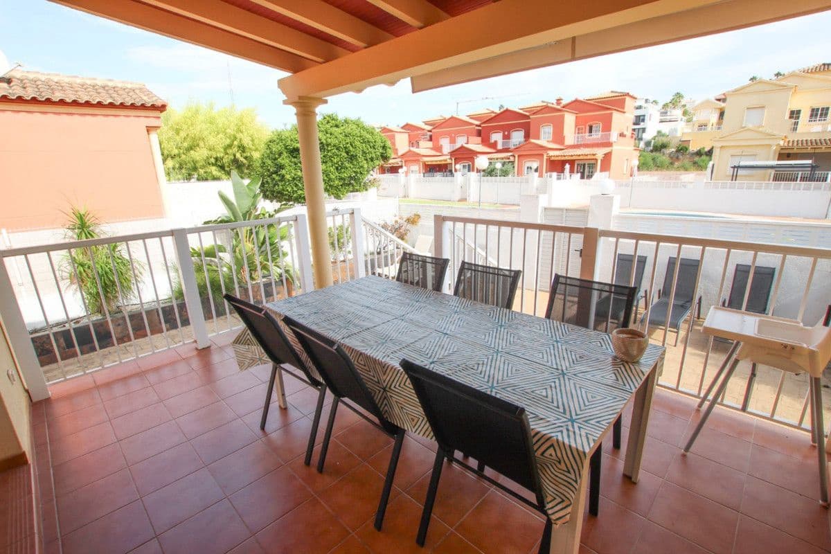 Chalet de 4 habitaciones en Calpe / Calp en venta - 499.000 € (Ref: 10013791)