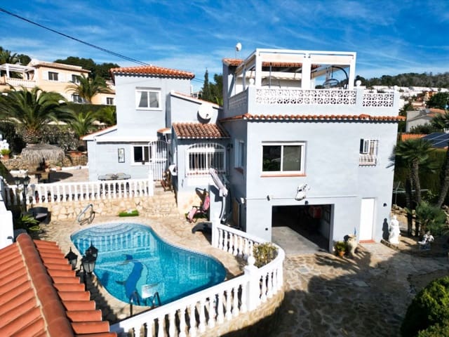 Chalet de 3 habitaciones en Calpe / Calp en venta - 540.000 € (Ref: 10013792)