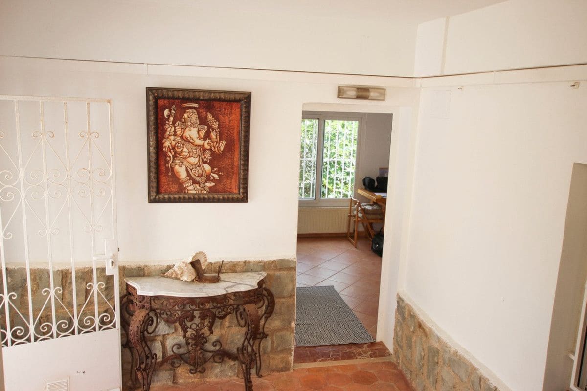 Chalet de 4 habitaciones en Calpe / Calp en venta - 650.000 € (Ref: 10013794)
