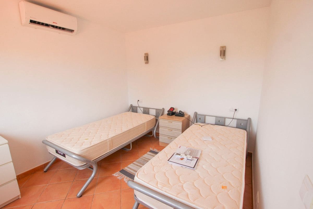 Chalet de 4 habitaciones en Calpe / Calp en venta - 650.000 € (Ref: 10013794)