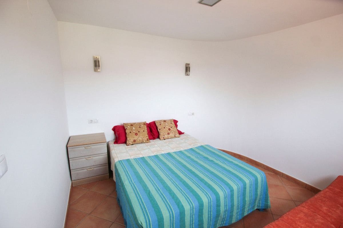 Chalet de 4 habitaciones en Calpe / Calp en venta - 650.000 € (Ref: 10013794)