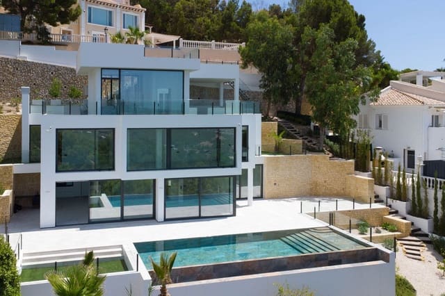 5 bedroom Villa for sale in Altea - € 2,500,000 (Ref: 10013806)