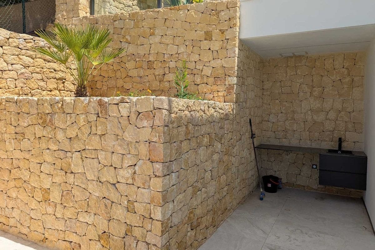 5 bedroom Villa for sale in Altea - € 2,500,000 (Ref: 10013806)