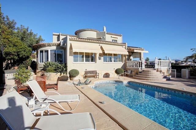 4 soveværelse Villa til salg i Calpe / Calp - € 870.000 (Ref: 10013807)