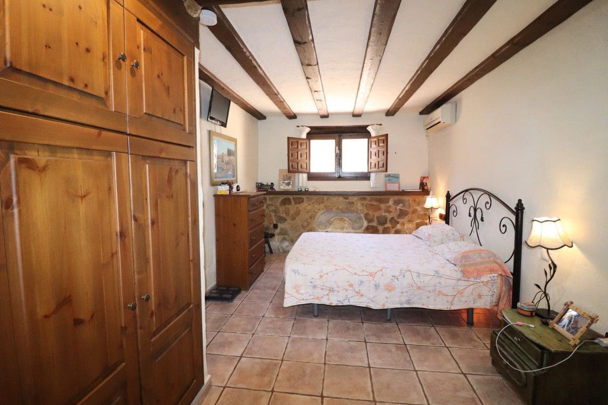 5 bedroom Villa for sale in Algorfa - € 418,000 (Ref: 10013813)