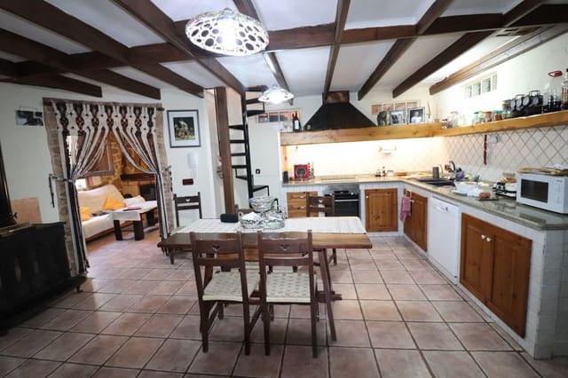 5 bedroom Villa for sale in Algorfa - € 418,000 (Ref: 10013813)