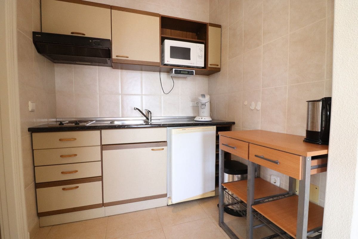 3 bedroom Villa for sale in Algorfa with pool - € 585,000 (Ref: 10013814)
