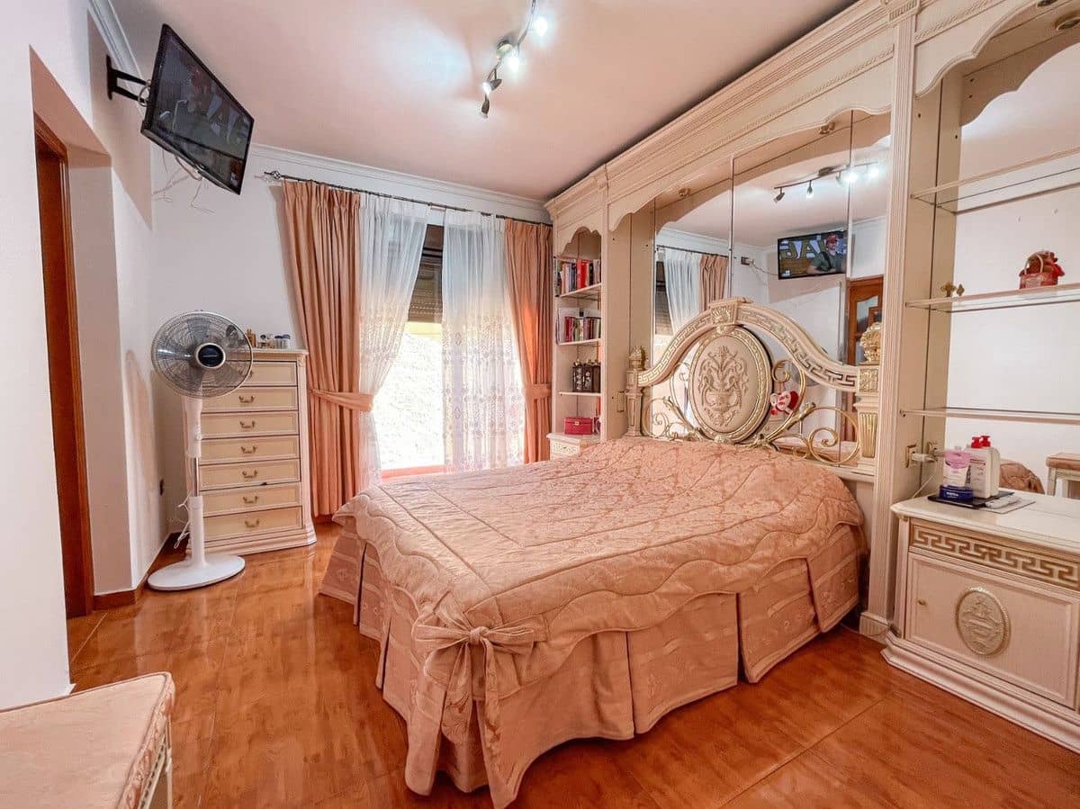 6 Zimmer Villa zu verkaufen in La Marina - 850.000 € (Ref: 10013821)