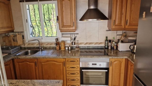 Chalet de 4 habitaciones en Benitachell / Benitatxell en venta - 730.000 € (Ref: 10013822)