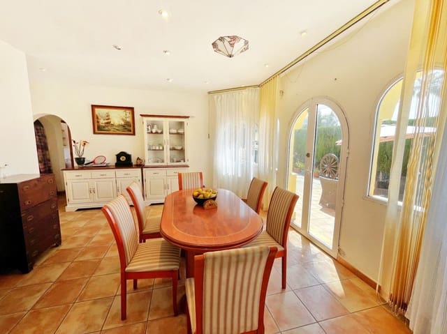 4 soveværelse Villa til salg i Javea / Xàbia - € 650.000 (Ref: 10013829)