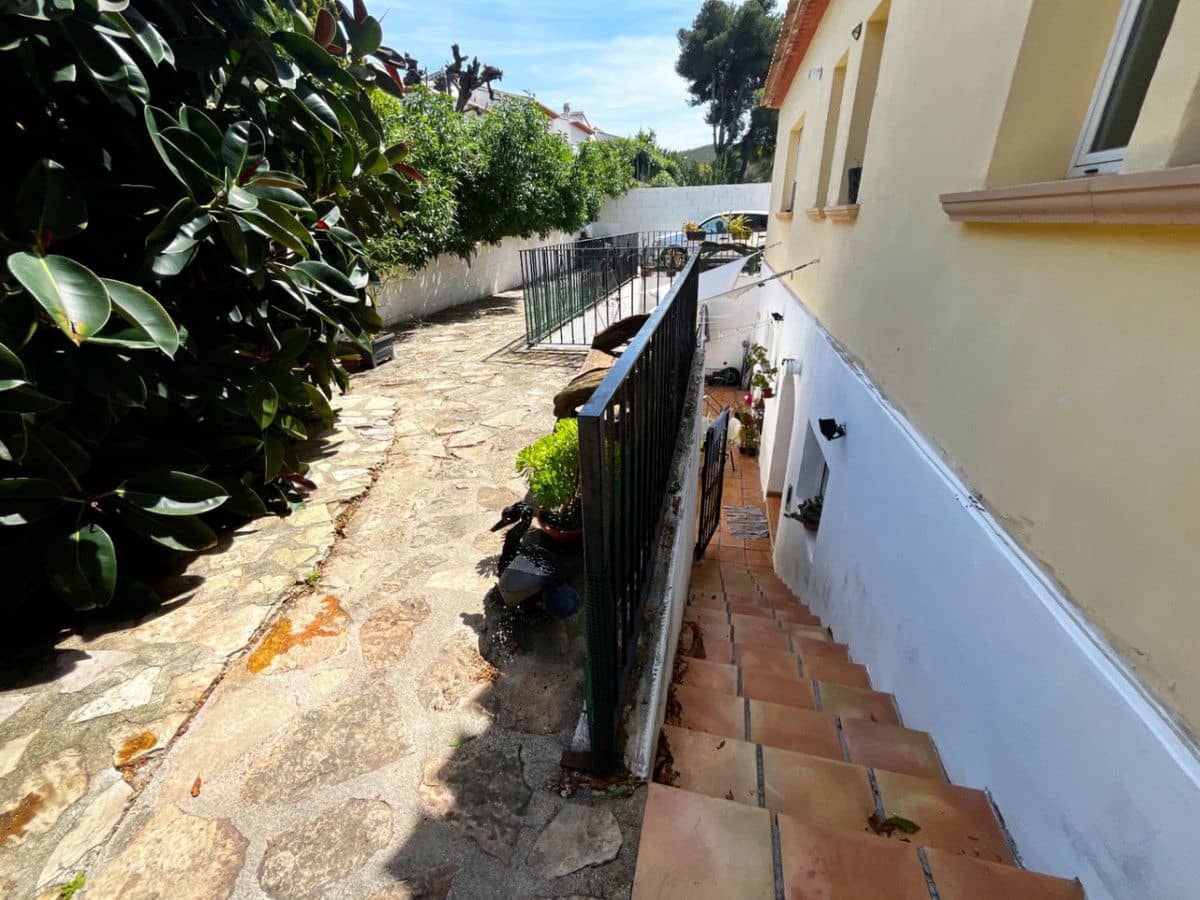 4 soveværelse Villa til salg i Javea / Xabia - € 650.000 (Ref: 10013829)