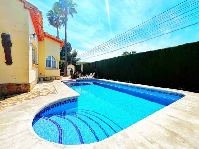 4 soveværelse Villa til salg i Javea / Xàbia - € 650.000 (Ref: 10013829)