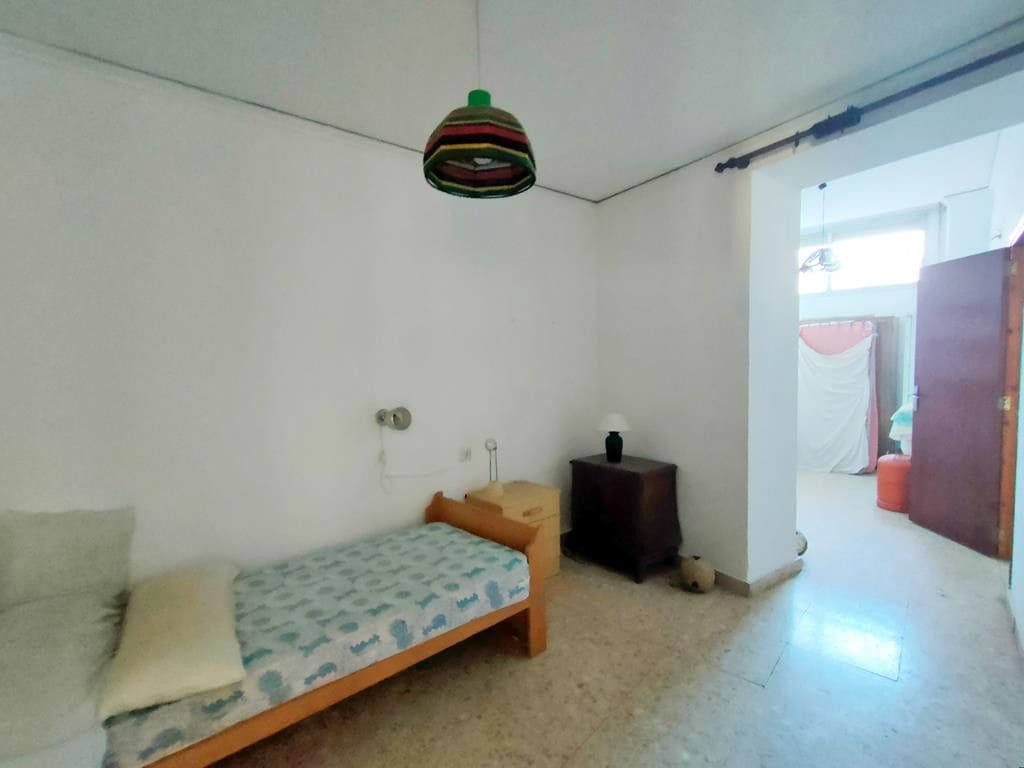 6 sypialnia Willa na sprzedaż w Pego - 250 000 € (Ref: 10013831)