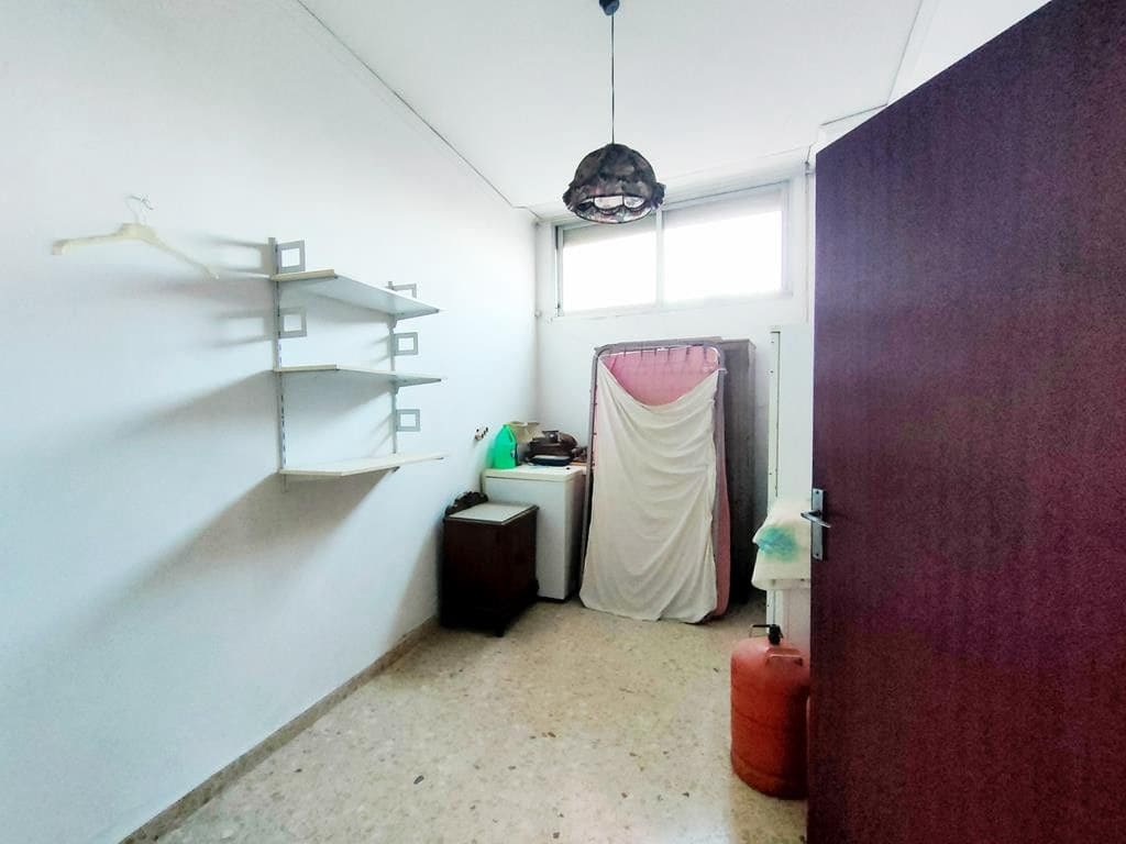 6 sypialnia Willa na sprzedaż w Pego - 250 000 € (Ref: 10013831)
