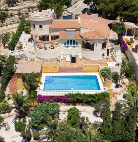 5 bedroom Villa for sale in Benitachell / Benitatxell - € 585,000 (Ref: 10013845)