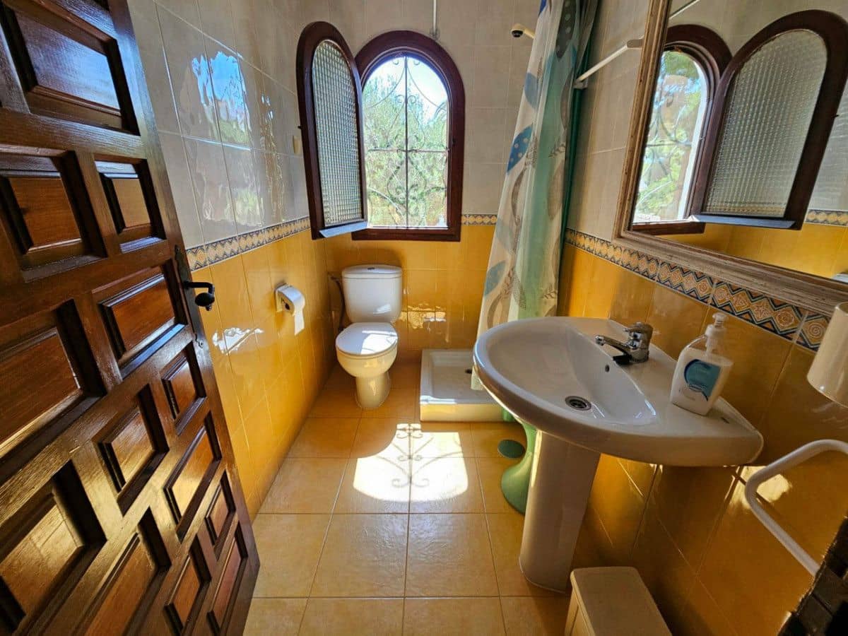 6 bedroom Villa for sale in Javea / Xabia - € 790,000 (Ref: 10013847)