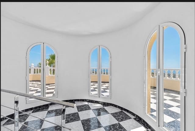 4 sypialnia Willa na sprzedaż w Calpe / Calp - 1 400 000 € (Ref: 10013850)