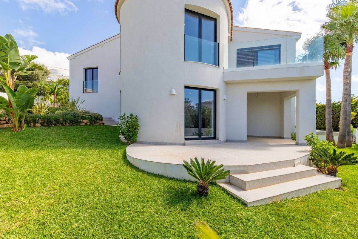 5 Zimmer Villa zu verkaufen in Benitachell / Benitatxell - 1.680.000 € (Ref: 10013855)