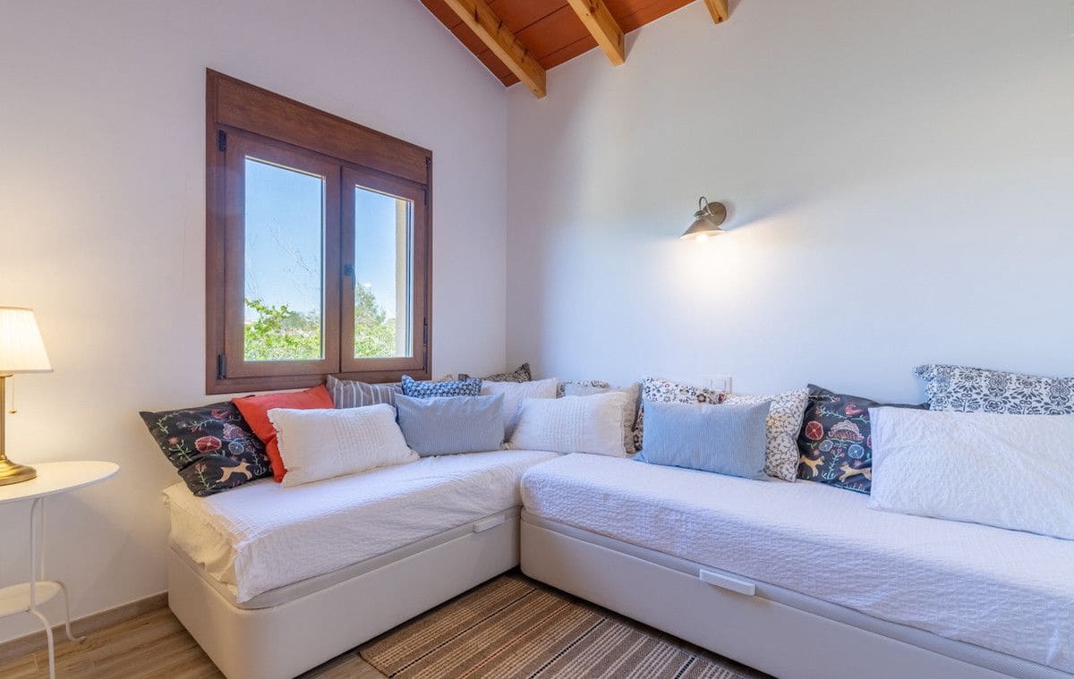 8 bedroom Finca/Country House for sale in Teulada - € 1,600,000 (Ref: 10013859)