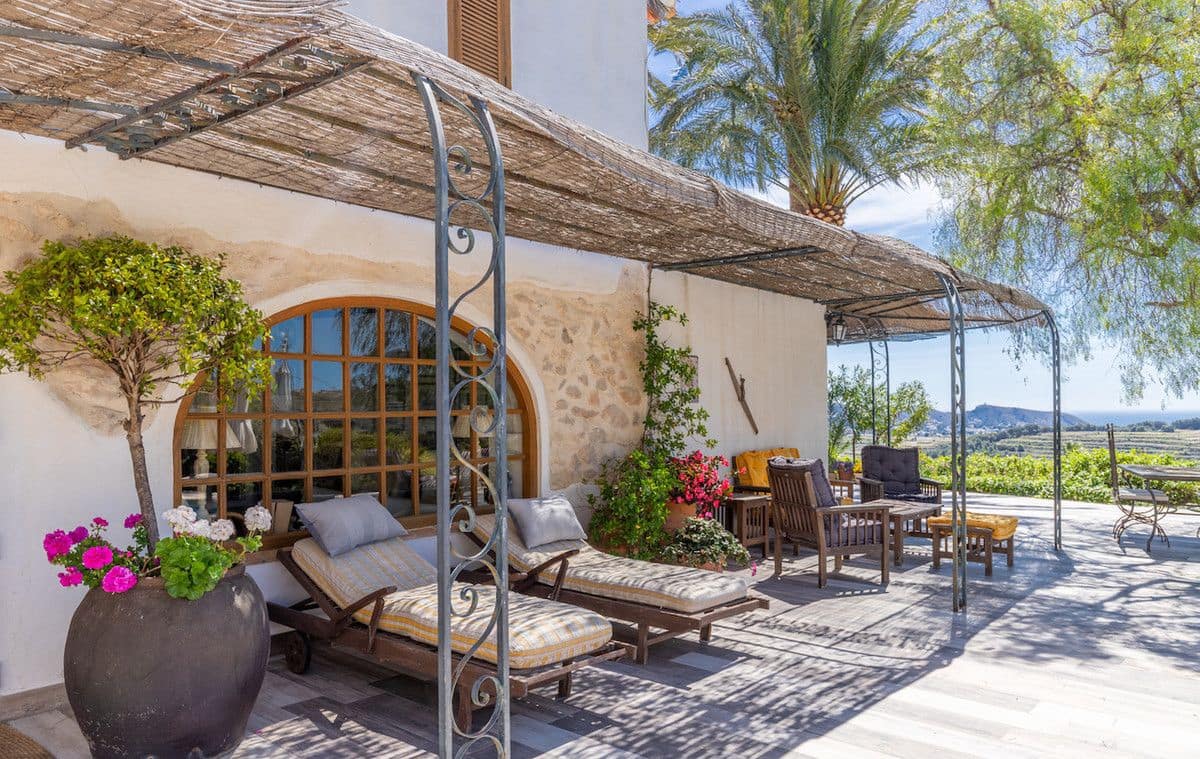 8 bedroom Finca/Country House for sale in Teulada - € 1,600,000 (Ref: 10013859)