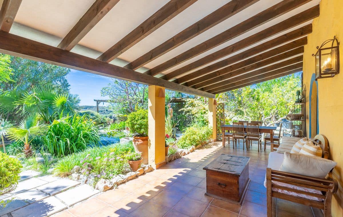 8 bedroom Finca/Country House for sale in Teulada - € 1,600,000 (Ref: 10013859)