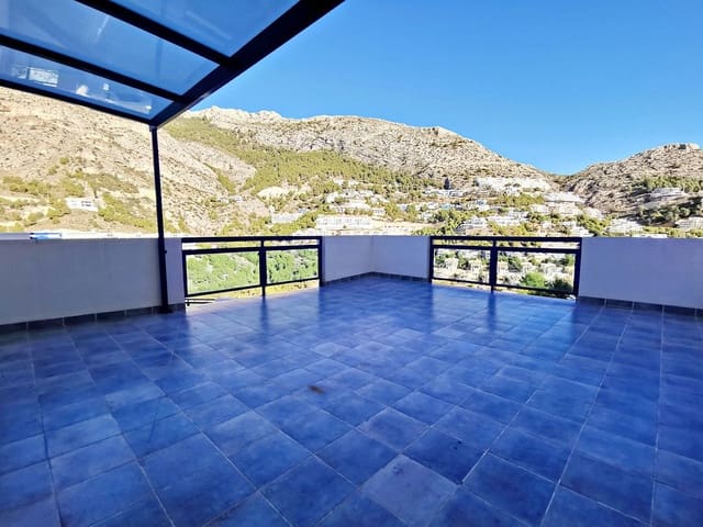 4 Zimmer Villa zu verkaufen in Altea - 895.000 € (Ref: 10013863)