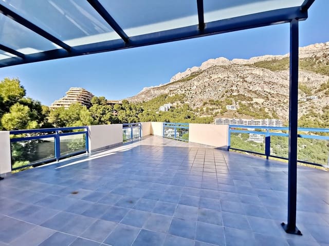 4 Zimmer Villa zu verkaufen in Altea - 895.000 € (Ref: 10013863)