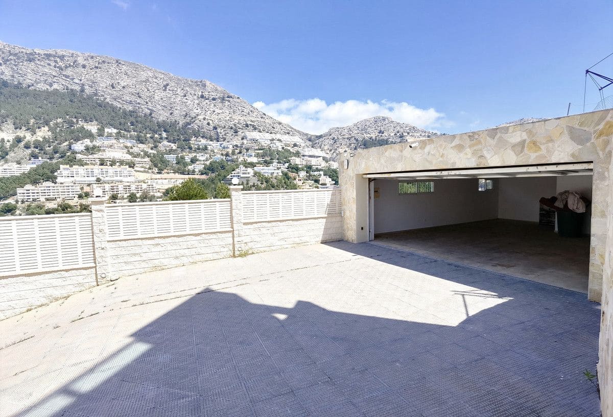 4 Zimmer Villa zu verkaufen in Altea - 895.000 € (Ref: 10013863)