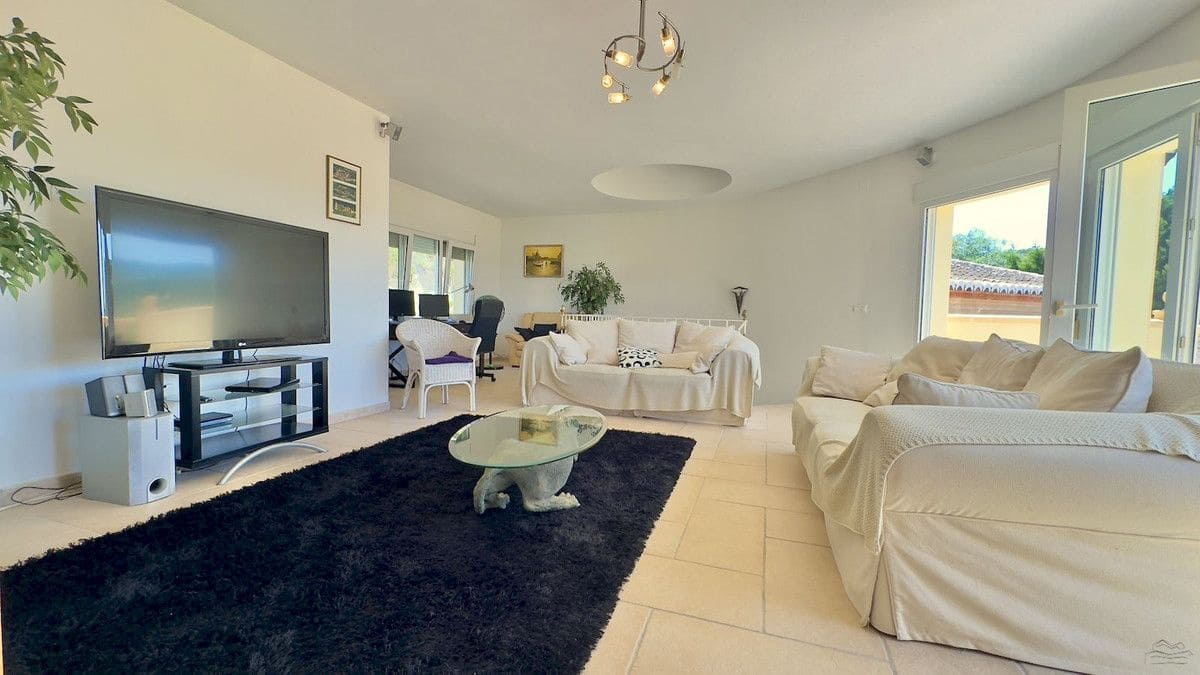 4 bedroom Villa for sale in Javea / Xabia - € 2,200,000 (Ref: 10013864)