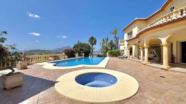4 bedroom Villa for sale in Javea / Xàbia - € 2,200,000 (Ref: 10013864)